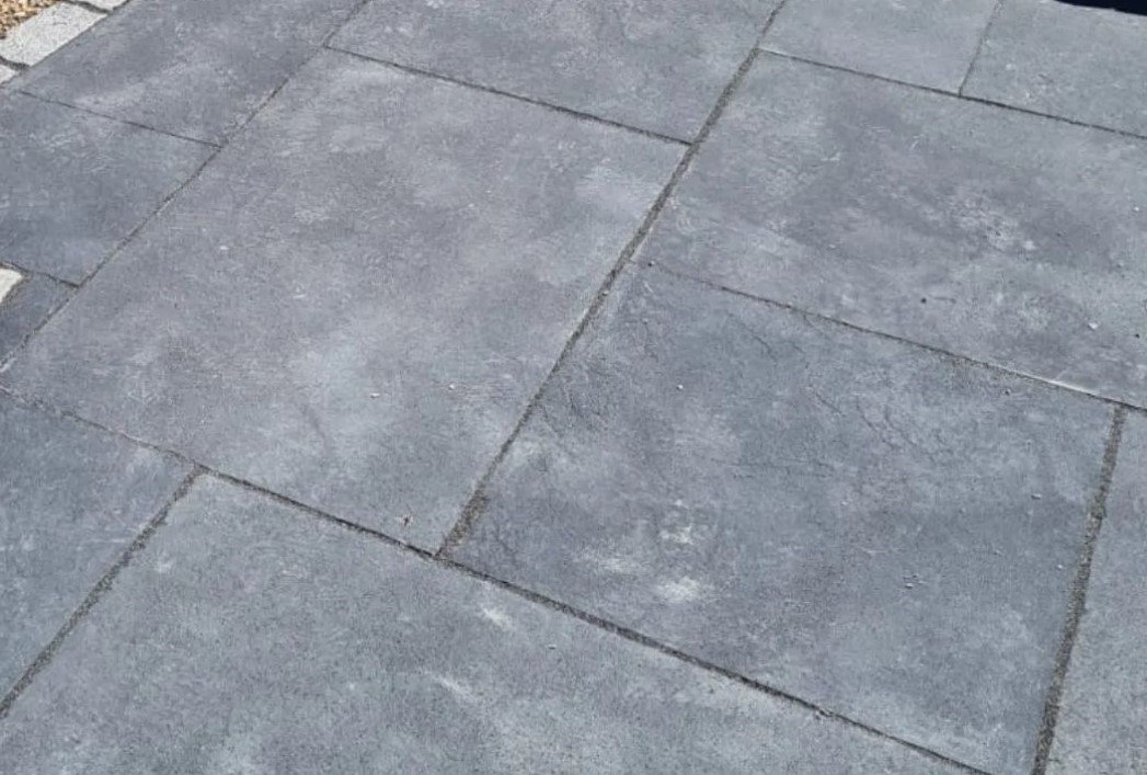 Black Limestone - Brown Bros Concrete