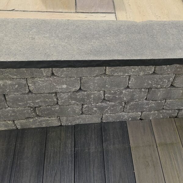 Black Limestone - Wall Cap