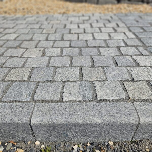 Silver Granite Setts - Image 2